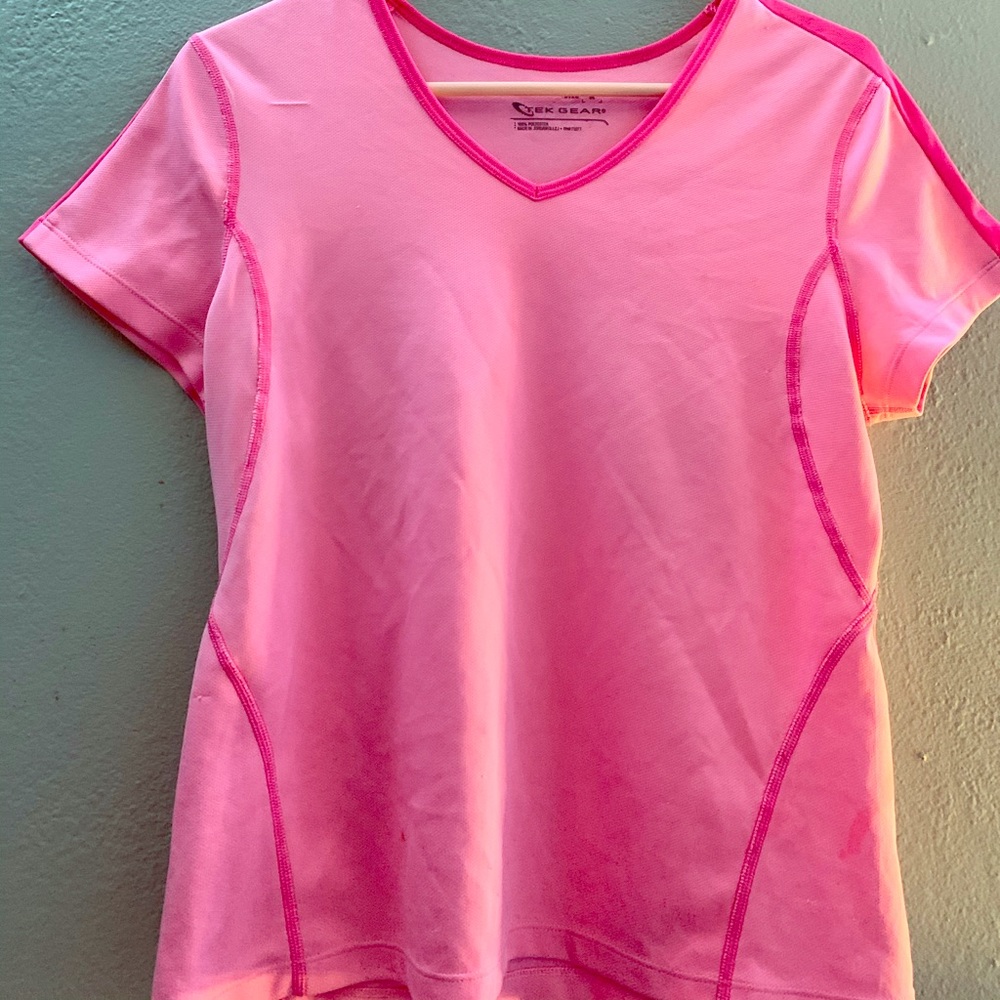 nice active tee!😁
